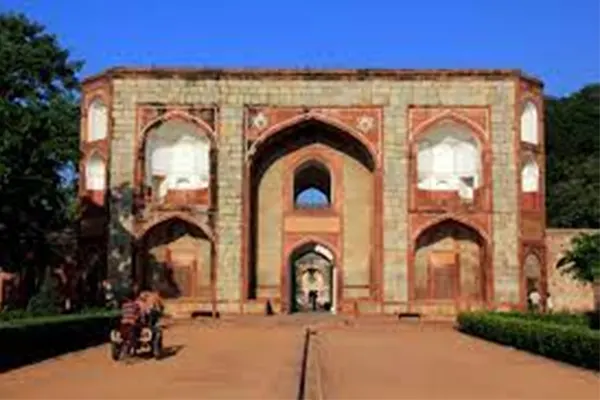 Places To Visit In Delhi