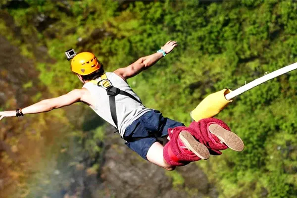 Best Tourist Places In Rishikesh In Hindi