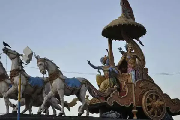 Best Tourist Places In Rishikesh In Hindi