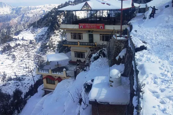 Dhanaulti Uttarakhand