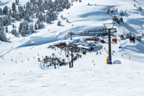 Sela Pass