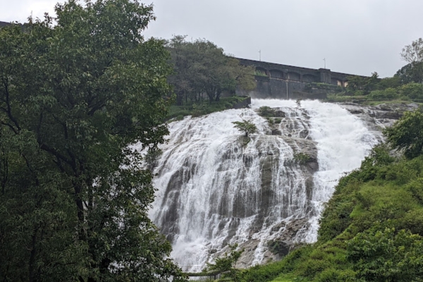 Umbrella Falls