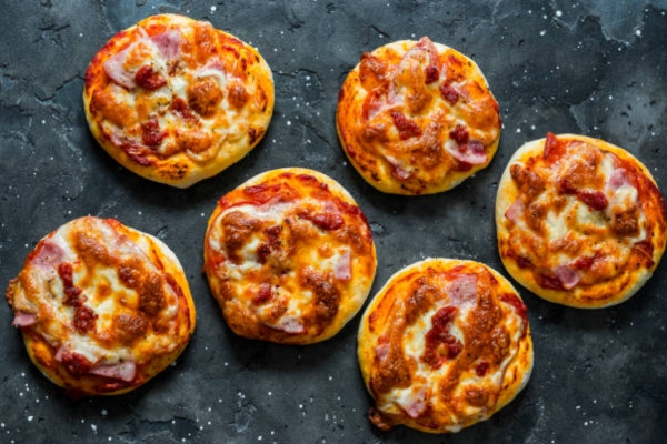 Mini Bread Pizza