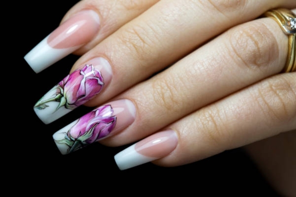 V shape nail art