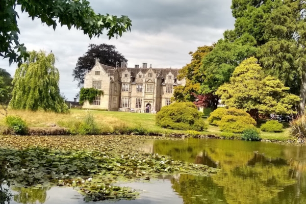 Wakehurst Botanical Garden