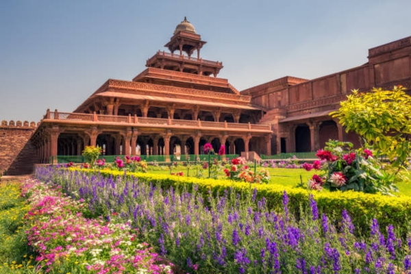 Places to Visit in Agra
