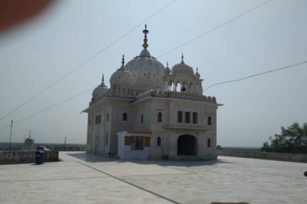 Masjid Near Me