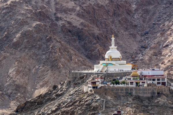 Shanti Stupa